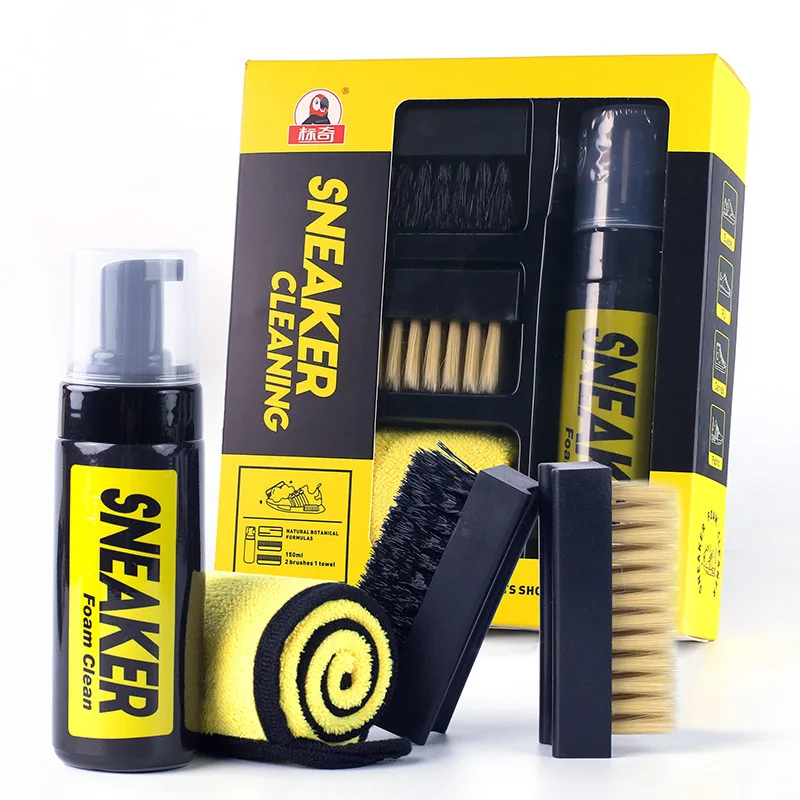 Kit per la pulizia a secco di  - Sneaker Care Clean recensione e prezzo